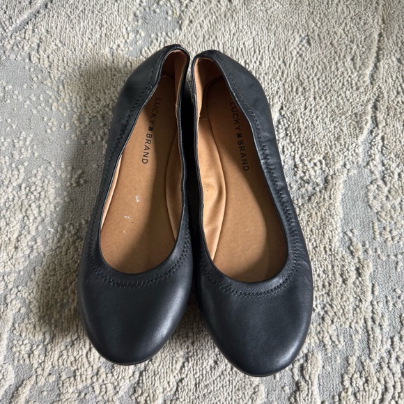 Lucky Brand Shoes - Lucky Brand Erin black ballet Flats slip on round toe Size 9